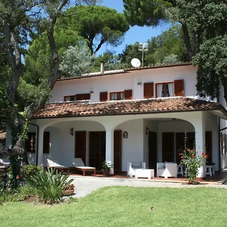 Villa Giovanna *